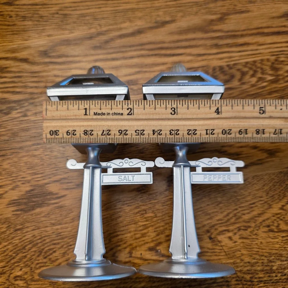 Vintage 1950s Street Lamp Salt and‎ Pepper Shakers Silver Lantern Gas Light Set